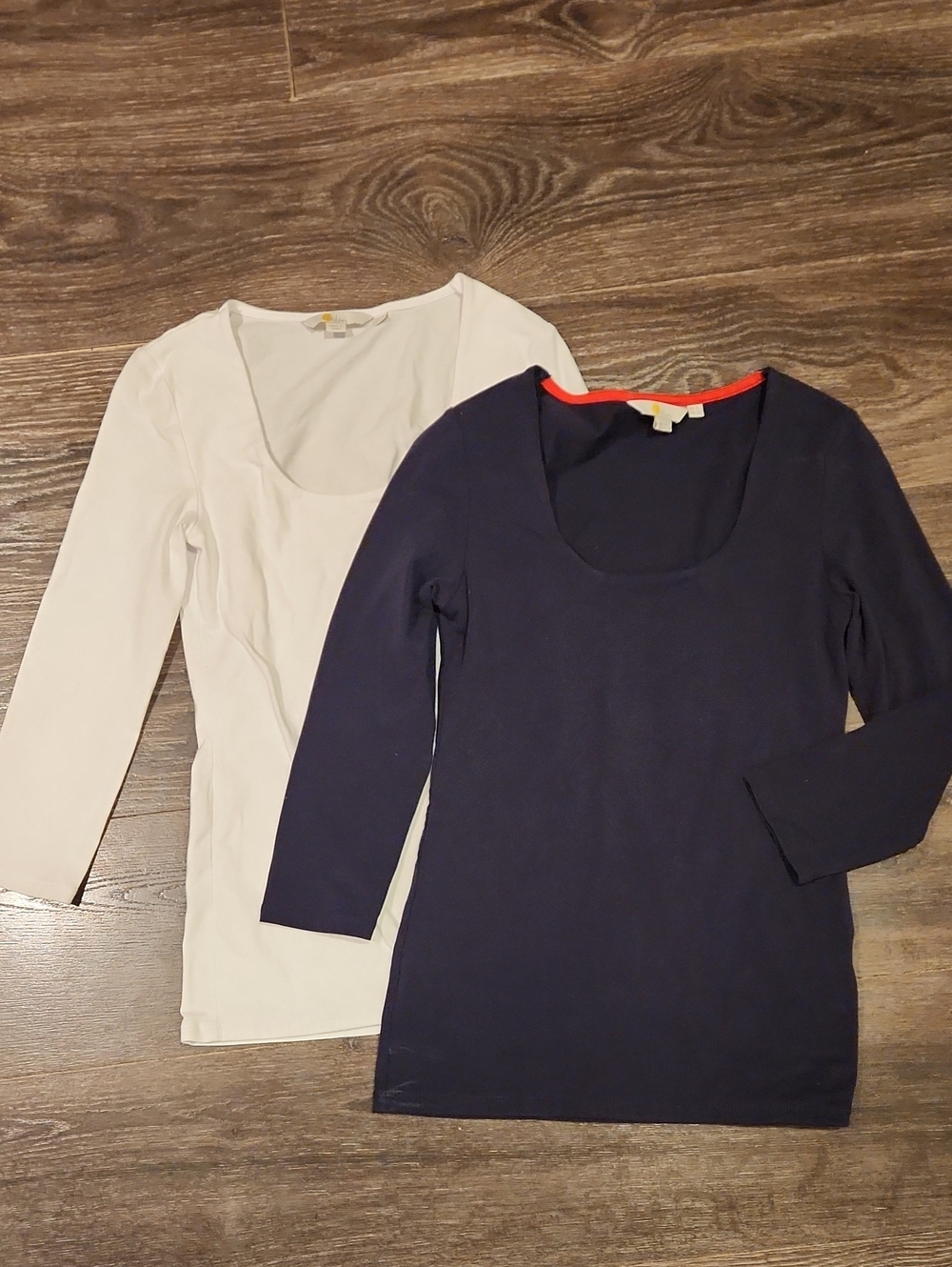 ❤️ 2 BODEN SCOOP NECK 3/4 SLEEVE TOPS IN STRETCH COTTON, 2